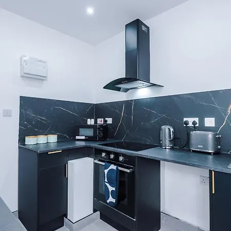 Comfort Style Brand New Selly Oaks Apartment